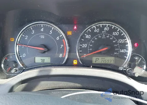 2011 Toyota Corolla S z USA, uszkodzony, nr VIN 2T1BU4EE2BC720112